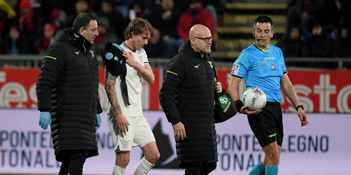 Lazio, Rovella ancora ko: frattura della clavicola per l’ex Juve