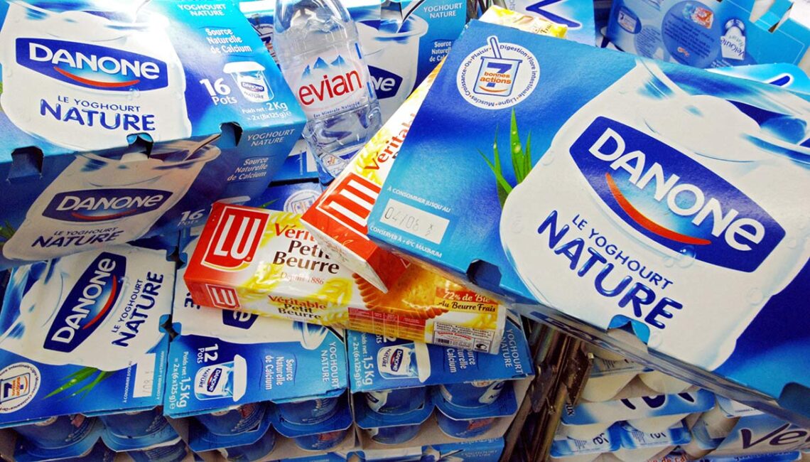 Danone: utile 2025 impattato da oneri e svalutazioni, bene le vendite