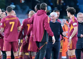 Roma, contro il Lecce per scacciare la crisi e agganciare la Juve: il sogno Champions resta vivo
