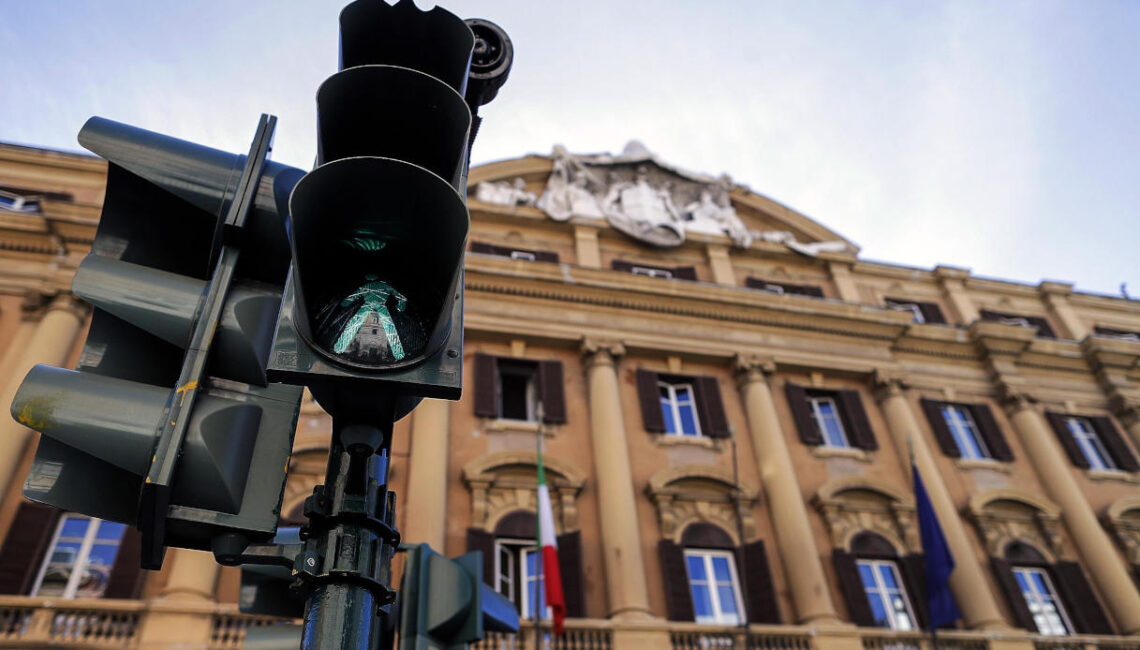 Nuova emissione Btp Short Term e indicizzati, via alle aste di marzo: i rendimenti