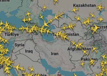 Rotte aeree deviate per evitare il Medio Oriente. Da ITA a Turkish Airlines, molte compagnie sospendono voli