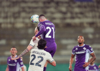 La Fiorentina batte 1-0 la Lazio e allontana la zona retrocessione