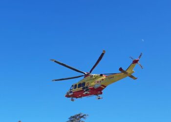 Scontro sull’autostrada: bimbo di 8 anni muore, era in moto col padre