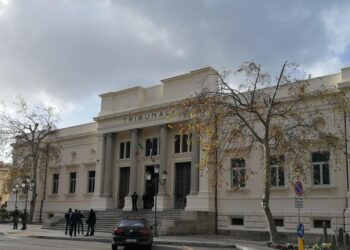 Processo per violenze di gruppo su ragazzina, assolti in appello 6 minori