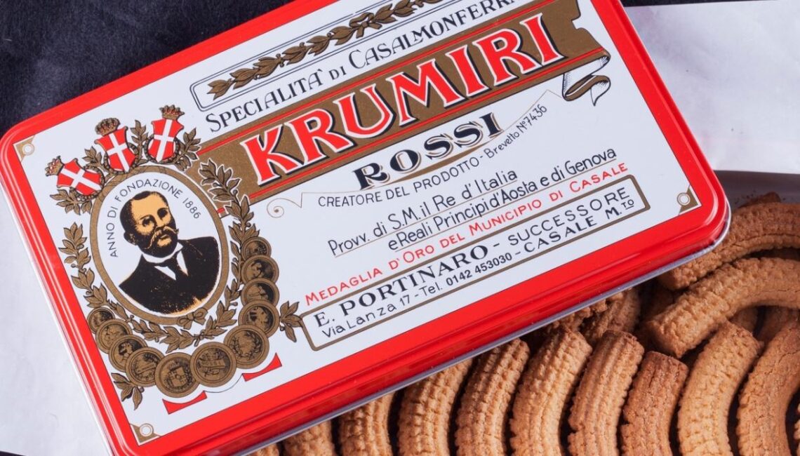 I biscotti Krumiri Rossi venduti all’azienda piemontese Compagnia del Gusto